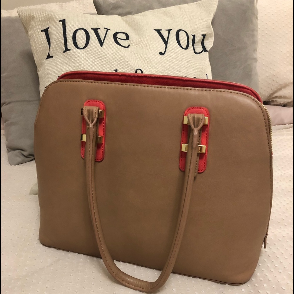 Charming Charlie purse